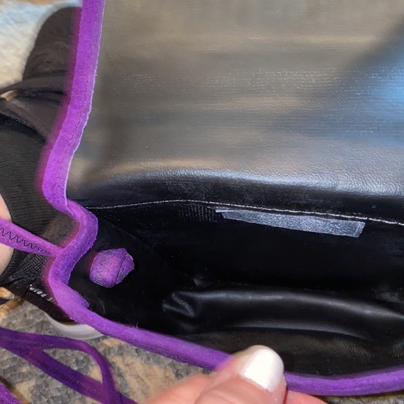 Purple suede and leather hand bag - Picture 3 of 3
